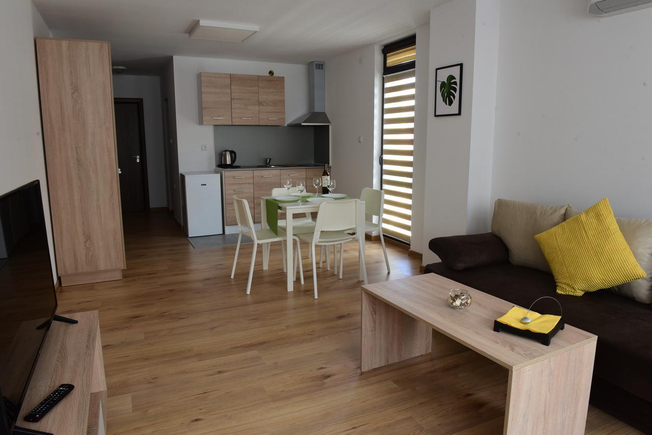 Hotel Active Apartments Targovishte (Targovishte) Exterior foto